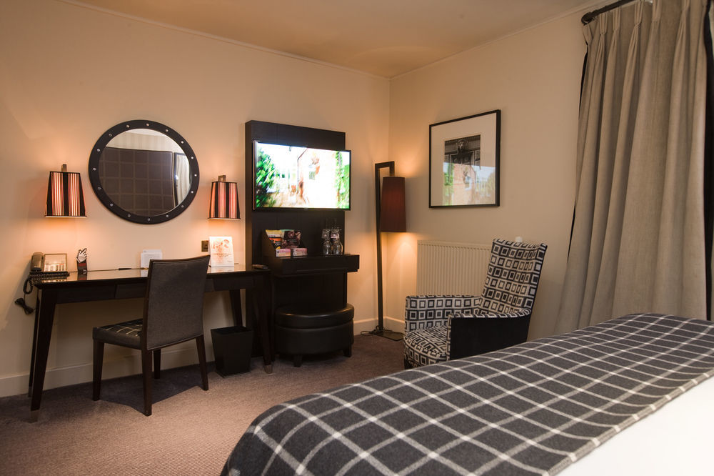 มัลแมซง กลาสโกว์ Hotel ภายนอก รูปภาพ