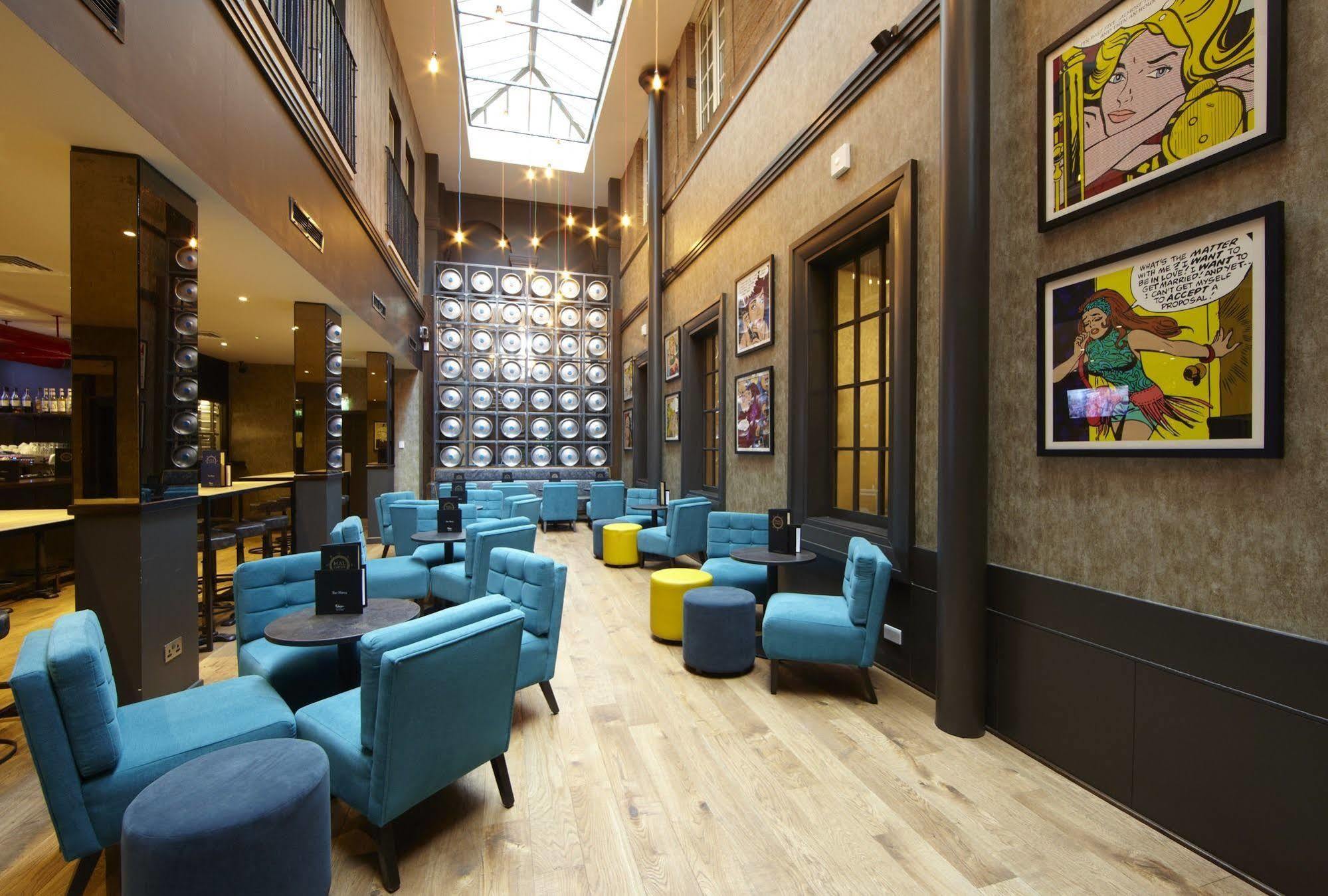 มัลแมซง กลาสโกว์ Hotel ภายนอก รูปภาพ